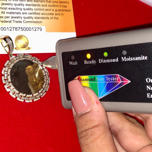 10k solid gold real diamond memory pendant, free appraisal, no plated not fake - Picture 5 of 8